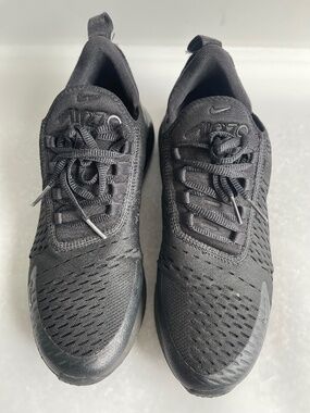 Nike Air Max 270 Triple Black Running Shoes AH8050-005 Women’s US 7.5